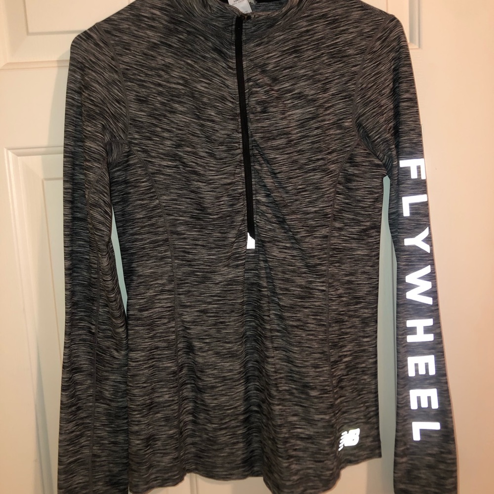 New balance women’s size small 1/4 zip jacket